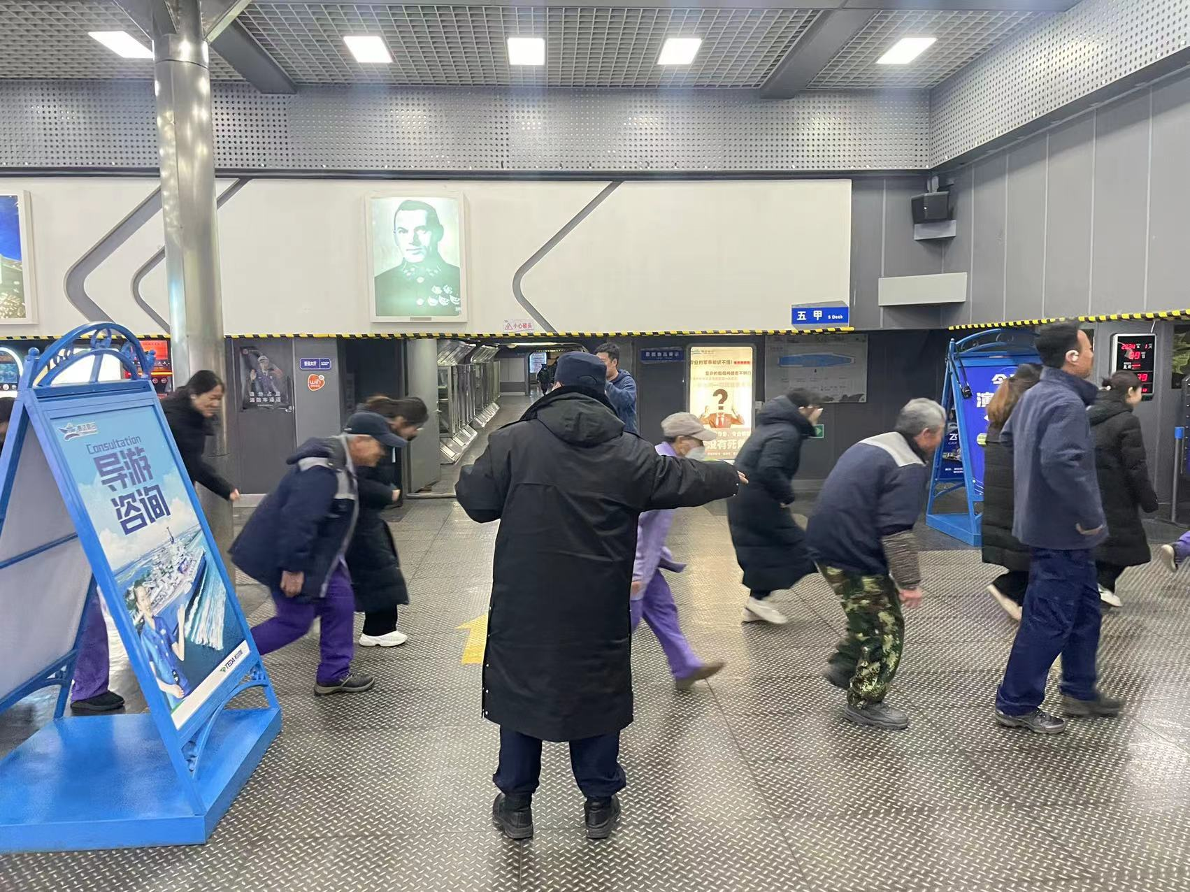 ff75a88054bcf2839782c07b6ad041e6.png 安全简报二期3(2024).png